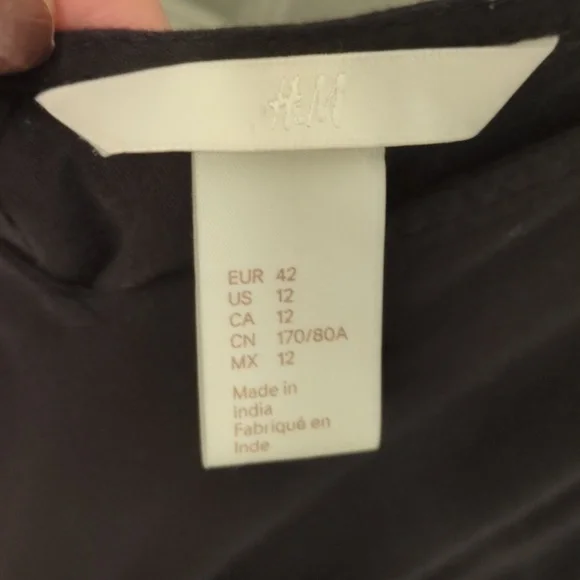 H&M Black jumpsuit pants romper large size 12 - Picture 5 of 7